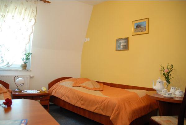 Hotel Restauracja Kaukaska Jadwiga Choroszy ولسيزتيون الغرفة الصورة